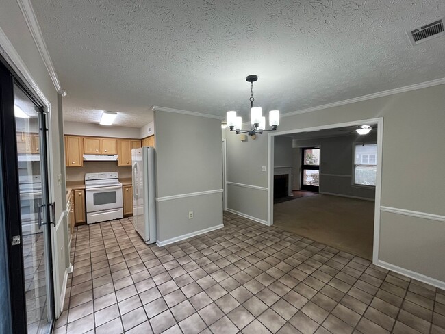 Photo - 15 Pointer Pl