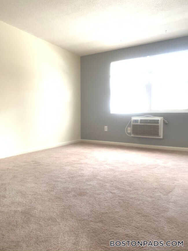 Photo - 71 Bernier St Apartamento Unidad 6