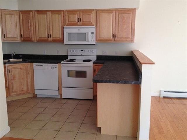 Photo - 73 South Main St