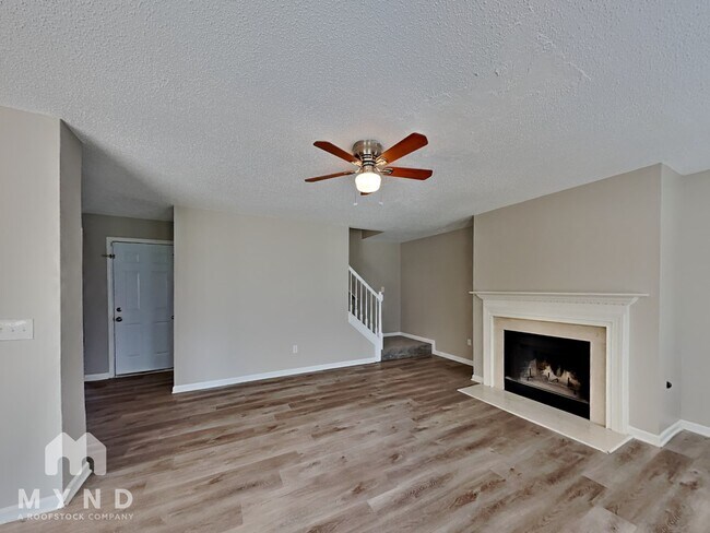 Photo - 3547 Devon Chase Rd