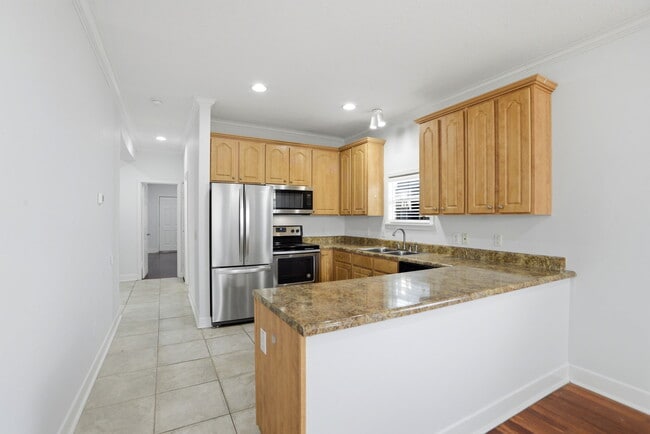 Kitchen to bedrooms - 1722 Harmony St Unit 1722