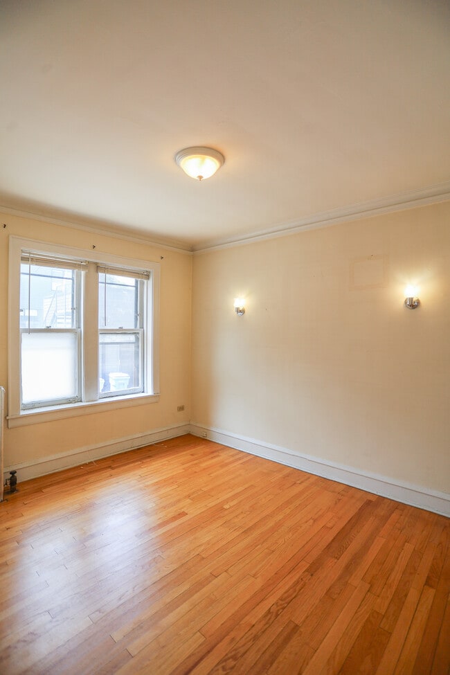 Photo - 4250 N Francisco Ave Unit #1W