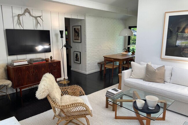 Photo - 426 Toppings Path