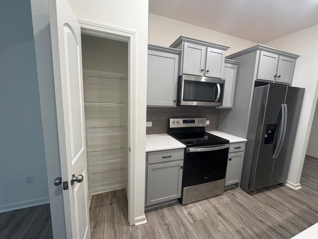 Photo - Charming 2 br townhome minutes from histor...