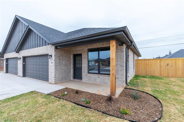 Photo - 8001 Sawdust Trl