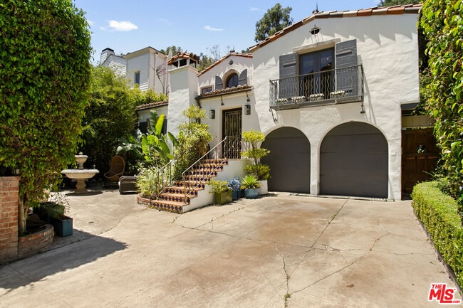 Photo - 1407 N Beverly Dr