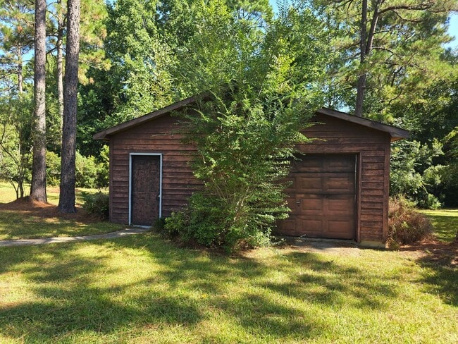 Photo - 792 Whispering Pines Rd