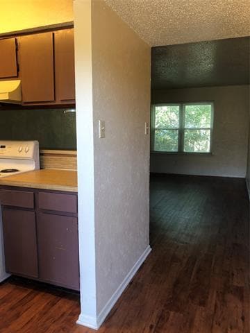 Photo - 410 Bryan St Apartment Unit 14