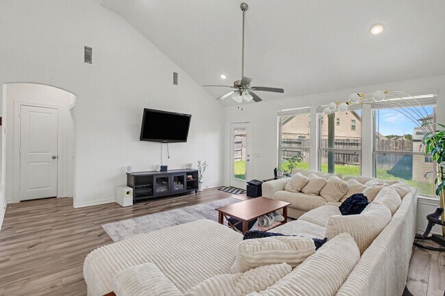 Photo - 14361 Cedar Shadow Dr
