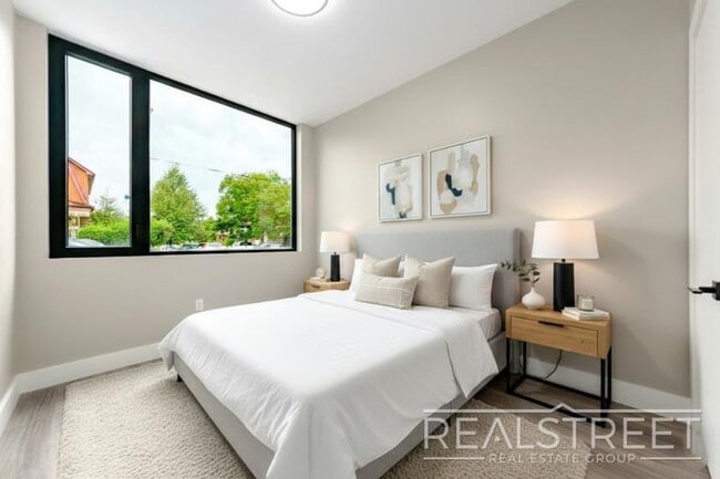 Photo - Tilden Avenue Unidad 1A