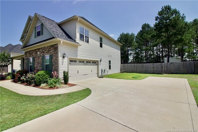 197 Caswell Pines Ln