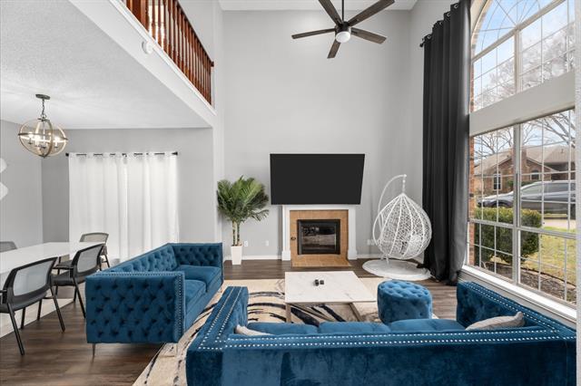 Photo - 2422 Whispering Cove Cir