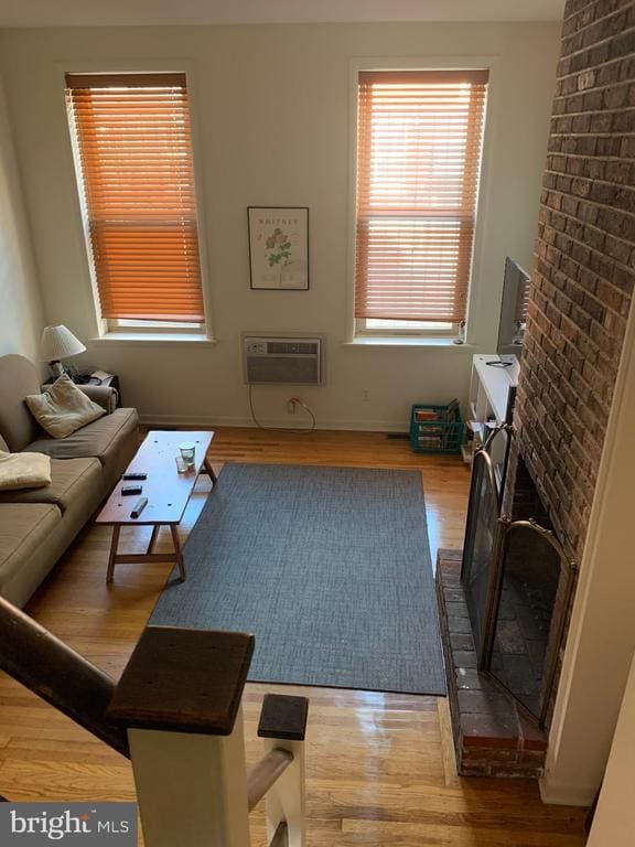 Photo - 1510 Lombard St Unidad 1F