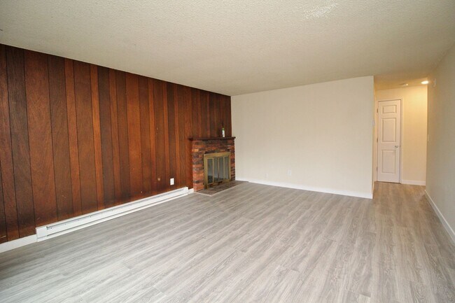 Photo - 8924-8934 SE Ellis St Unidad 8932