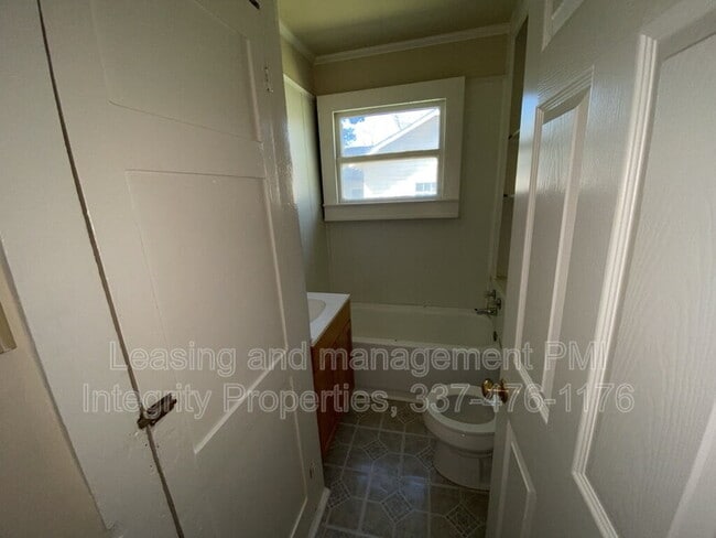 Photo - 218 Royal St