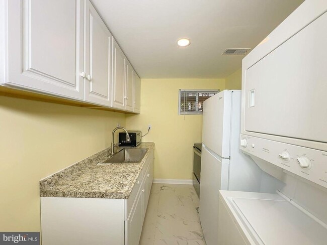 Photo - 9614 Meadow Lark Ave