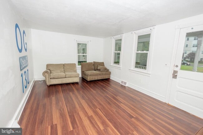Photo - 130 State St