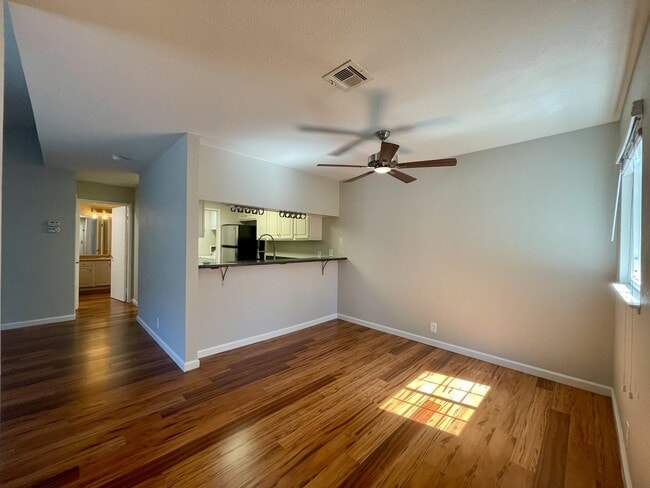 Building Photo - 480 Canyon Oaks Dr Rental