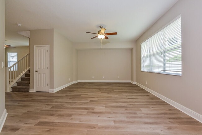 Photo - 1129 Aqua Ln