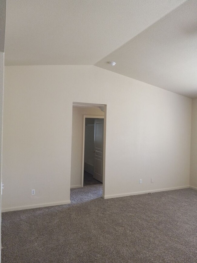 Photo - Move-In Ready in Dayton