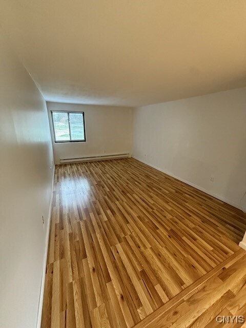 Photo - 325 Village Blvd N