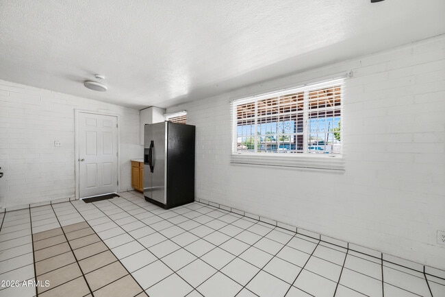 Photo - 3905 W Almeria Rd