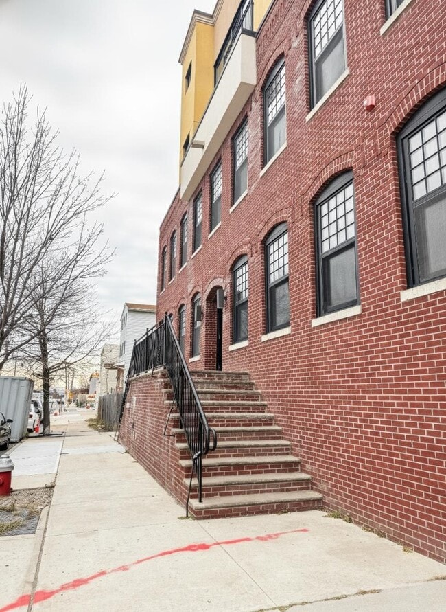 Photo - 190 Culver Ave Unit 104