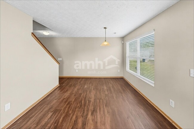 Photo - 6306 Pompano St
