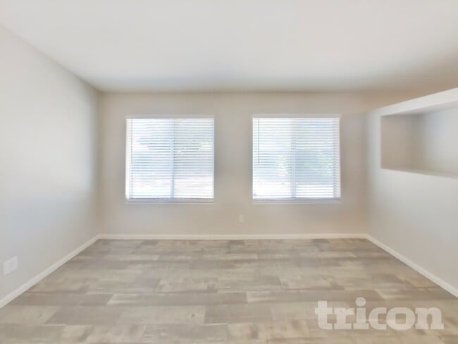 850 Coach House Rd