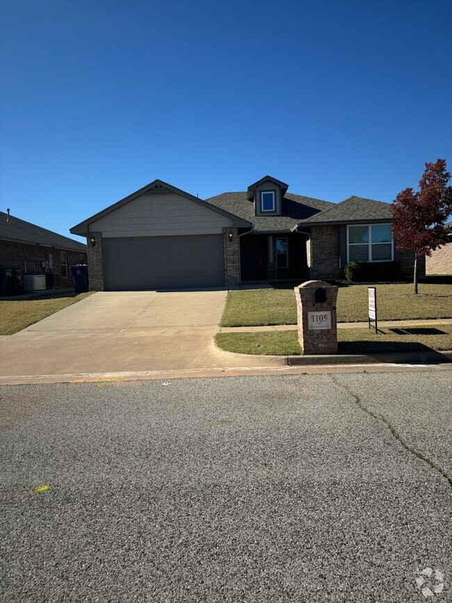 Building Photo - 1105 Laurel Creek Dr Rental