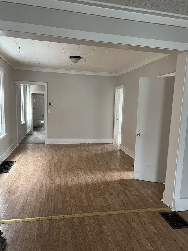 Building Photo - 116 17th St Unit 1