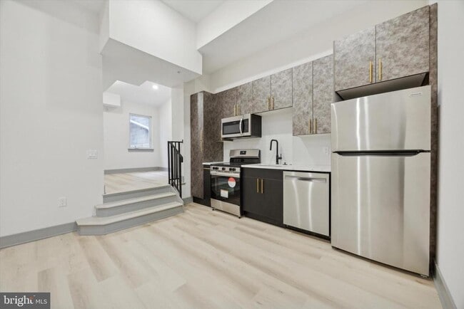 Photo - 251 S 12th St Unidad 1