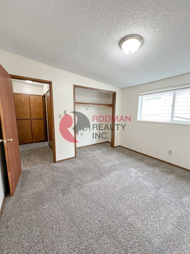 Photo - 1148 10th Avenue