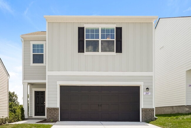 Building Photo - 207 Snowdrop Ave