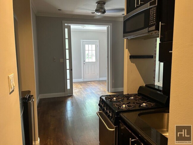 E 8TH ST. - E 8TH ST. Apartment Unit B2
