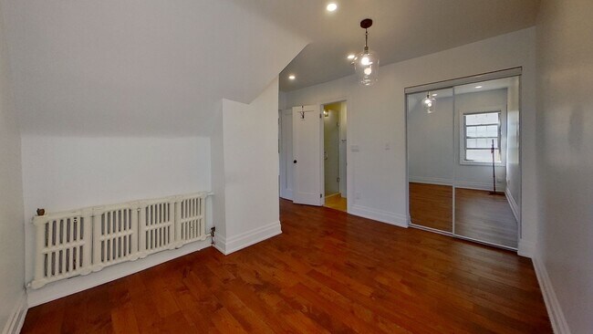 Photo - 273 St George St Unité 6