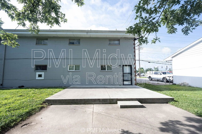 Building Photo - 7046 E Us-36 Unit 14 Rental