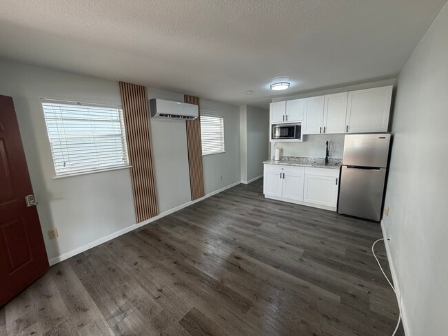 Photo - 2306 Musselwhite Ave Unit B