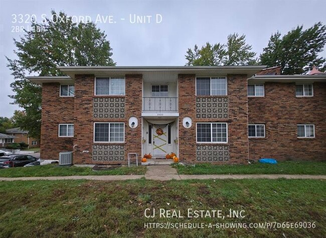 Photo - 3320 S Oxford Ave
