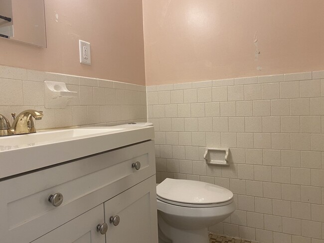 Photo - 14 Mayberry Dr Unit 10 C
