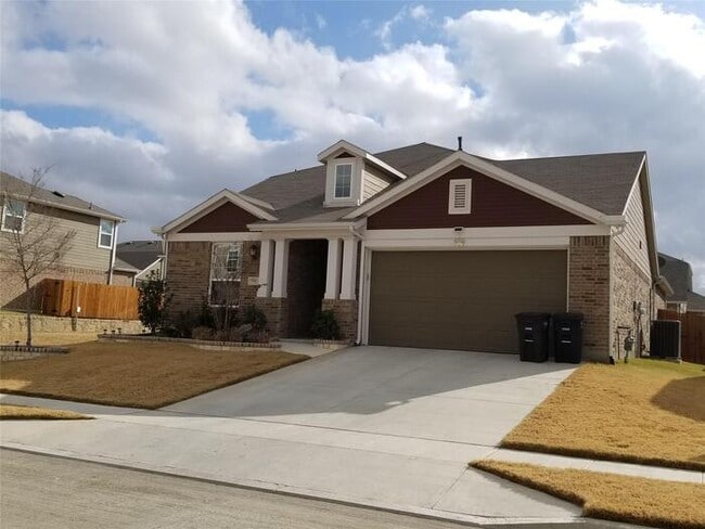 Stunning 5 beds 3 baths in Fort Worth! - Stunning 5 beds 3 baths in Fort Worth! House
