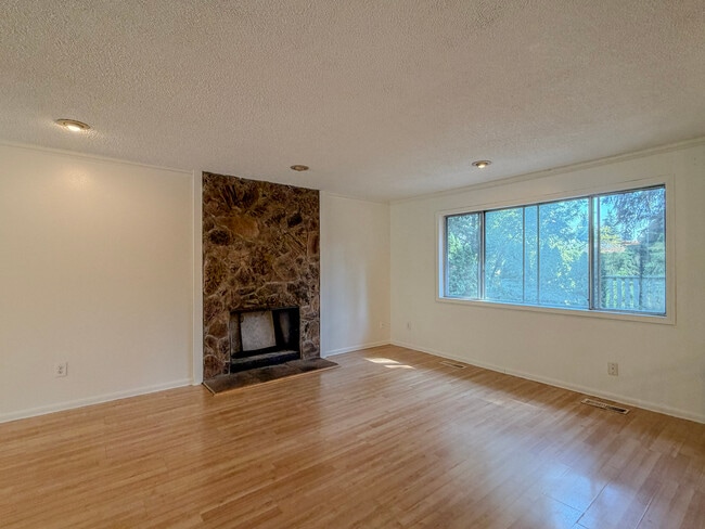 Photo - 21726 58th Ave W