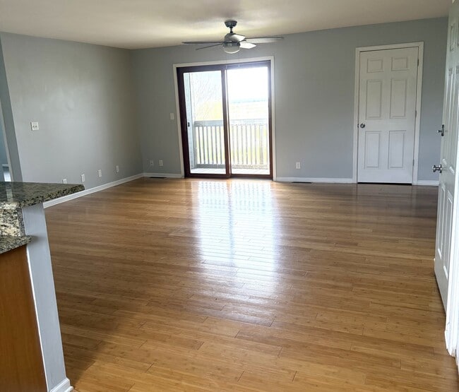 Photo - 3147 4 E 24th Rd Unidad 4