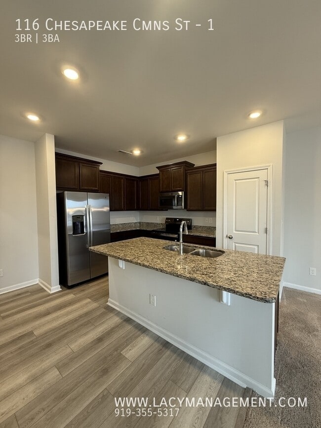 Photo - 116 Chesapeake Cmns St