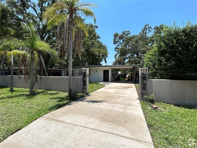 Building Photo - 460 Card Ave Rental