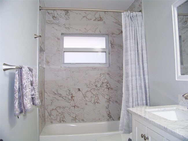 Photo - 8645 NW 47th Dr