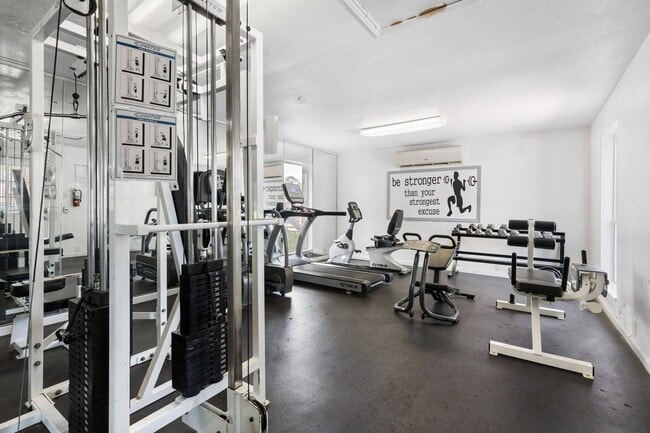 Building Photo - Mia LXMI Westchase East Rental