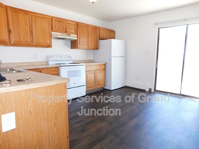 Photo - 3245 Downey Ct Unit 3