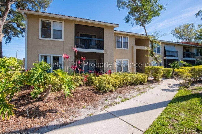 Building Photo - 4036 Crockers Lake Blvd