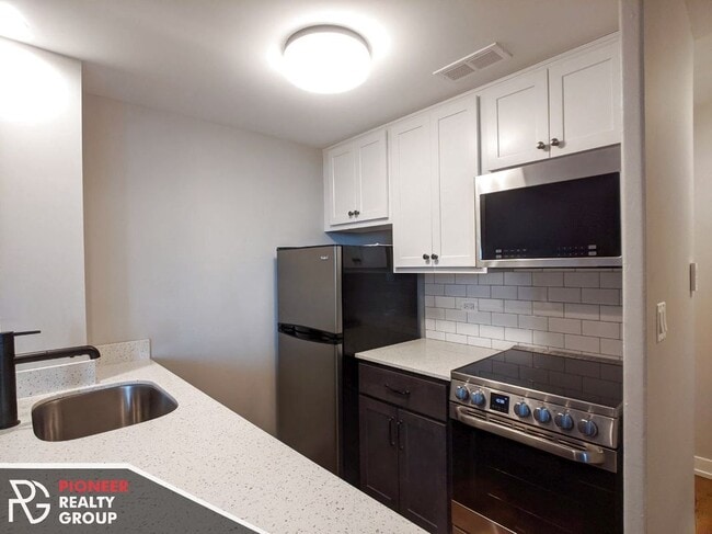 Photo - 5910 N Sheridan Rd Unit 506
